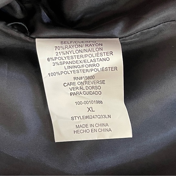 Black window pane print blazer - Picture 8 of 8